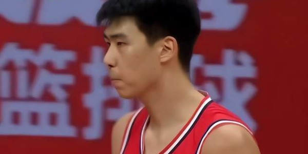熊猫体育官方入口-17+10+4帽！杜锋弃将再次爆发！碾压克里斯，把山东男篮打绝望了