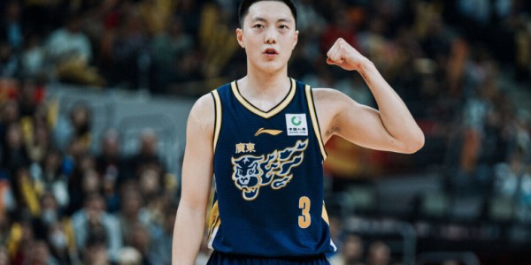 熊猫体育官方入口-广东大胜横扫吉林升第四：奎因29+7+7 杜润旺20+4三分赛季新高