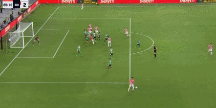 毕包客场2-1贝蒂斯，艾托尔-帕雷德斯制胜，巴尔特拉自摆乌龙